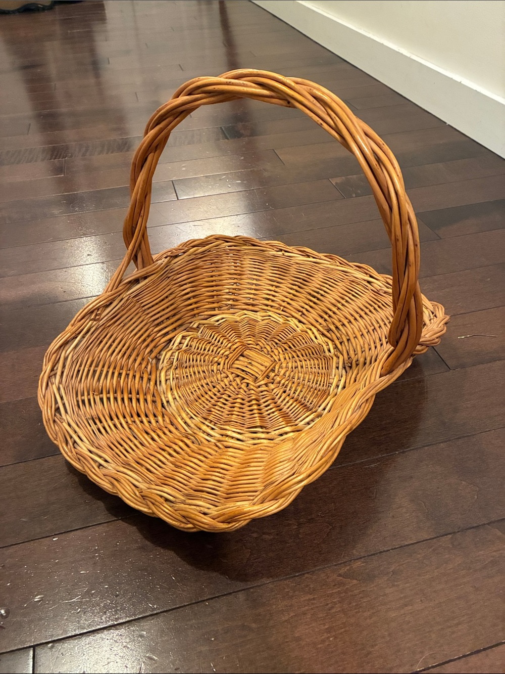 Vintage Woven Wicker Handled Basket - Natural Brown